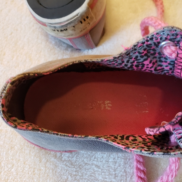 2/$30 Double Tongue Converse All Star Athletic Shoe - Picture 6 of 7